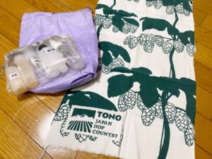 お風呂セット（携帯シャンプーセット、化粧水、手拭い）